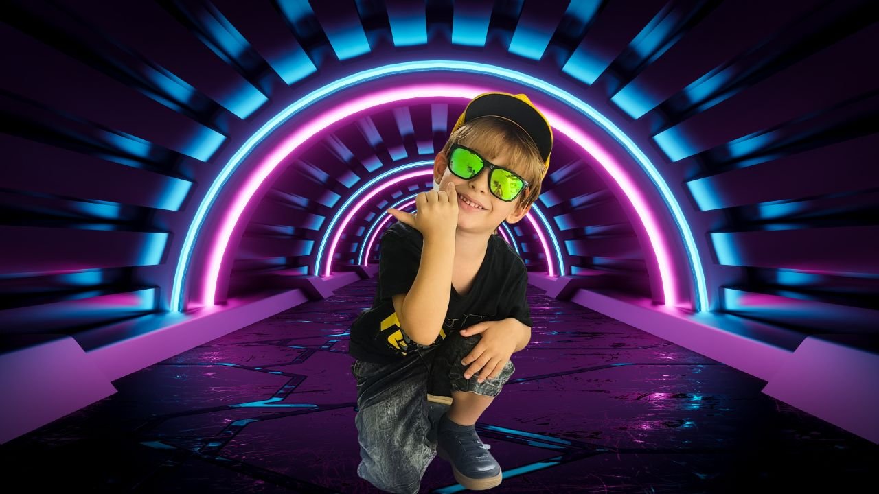 Arthur Diego: O Pequeno Modelo Que Conquista Passarelas e Corações